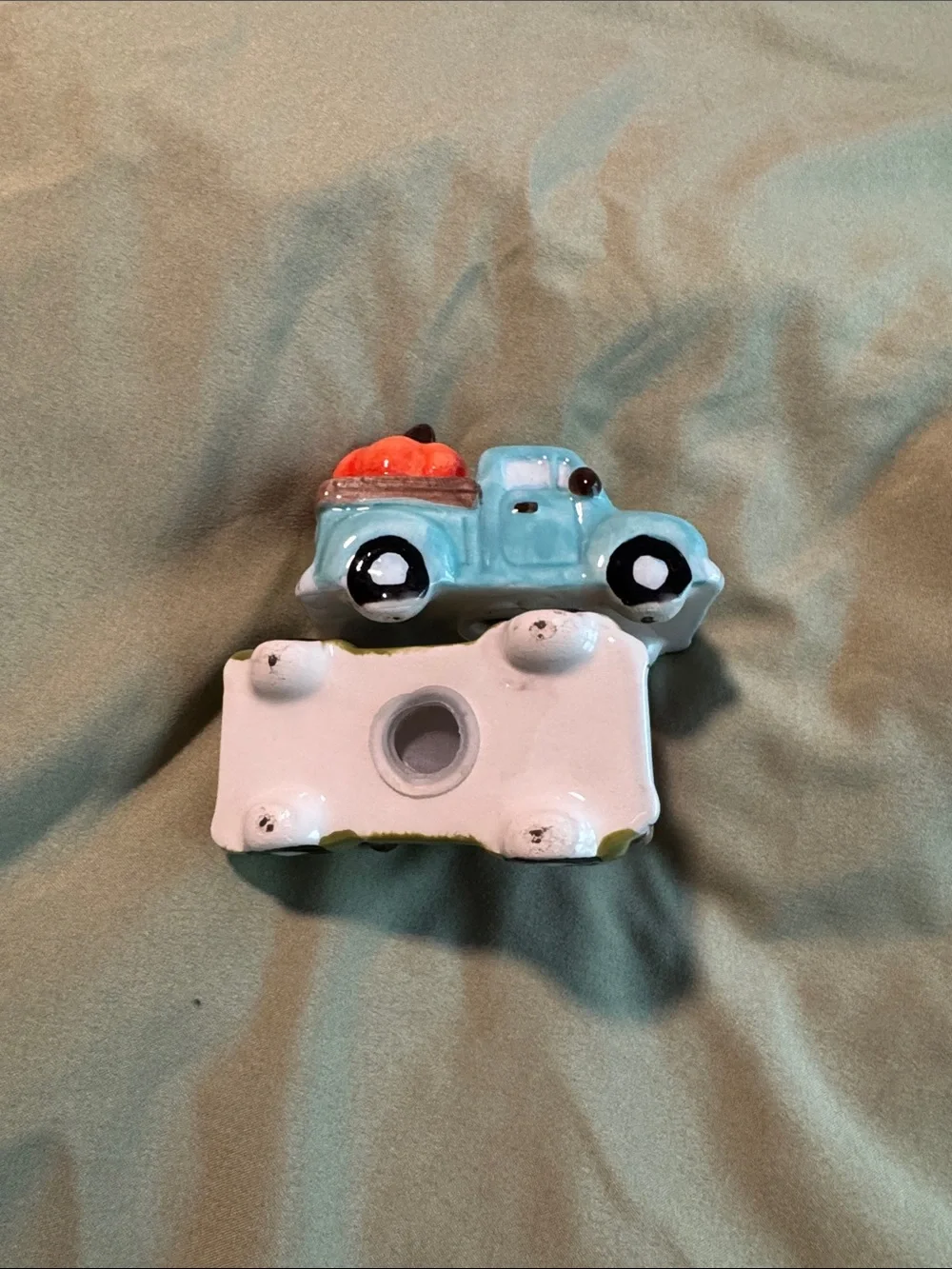 Fall Truck Salt and Pepper Pumpkin Blue Green